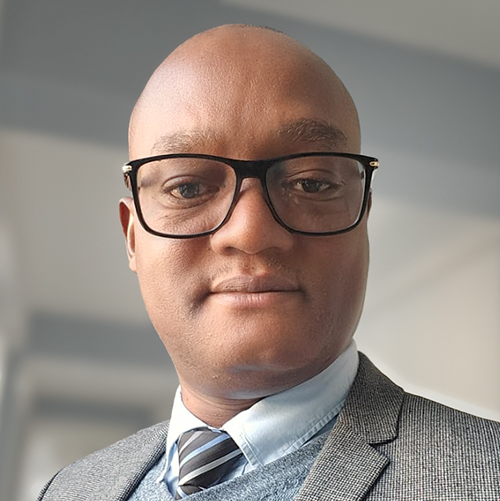 Leonard Rusinamhodzi